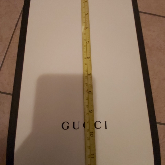 Gucci box - Picture 3 of 4